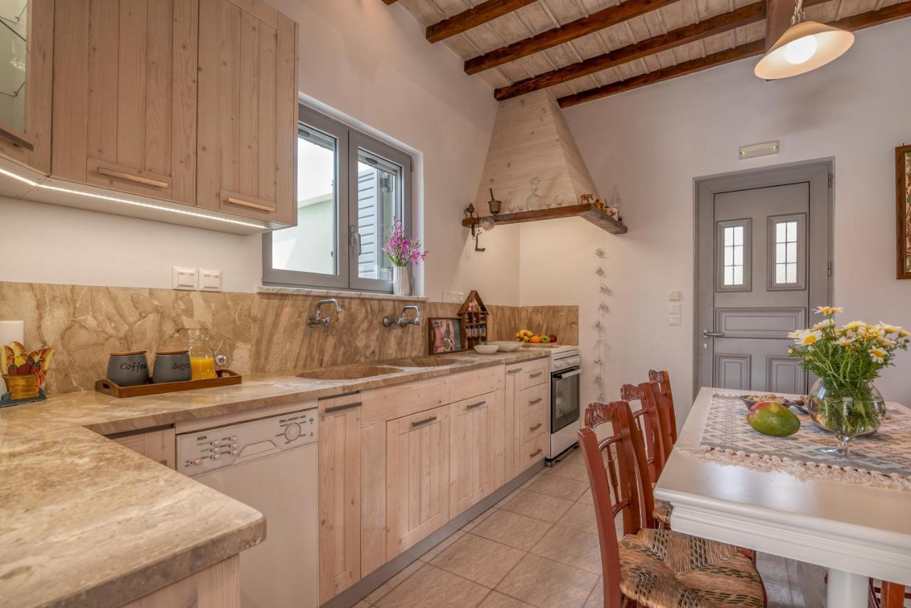 Vila Lahardi - Seaside House Kíssamos Exteriér fotografie